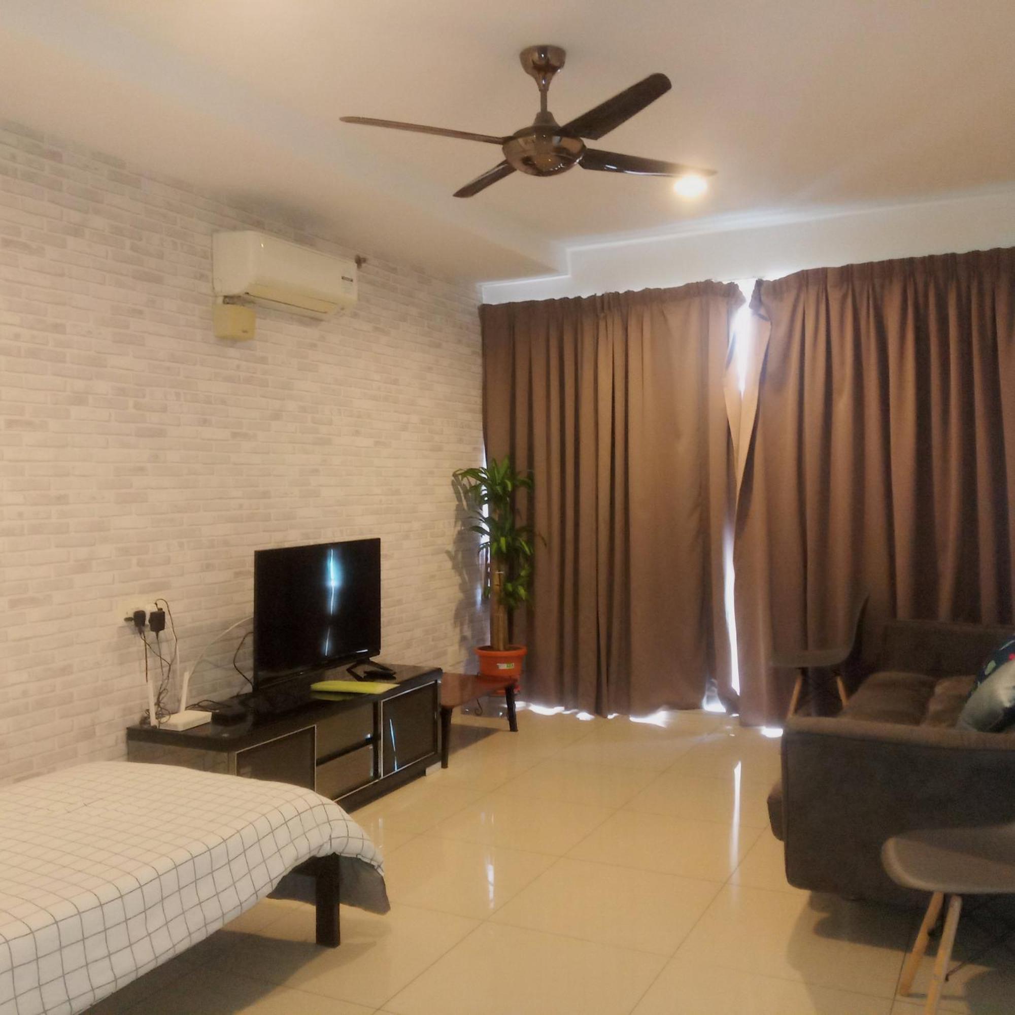 2 Bedrooms & 2 Bathrooms Near New Gurney Bay Джорджтаун Экстерьер фото